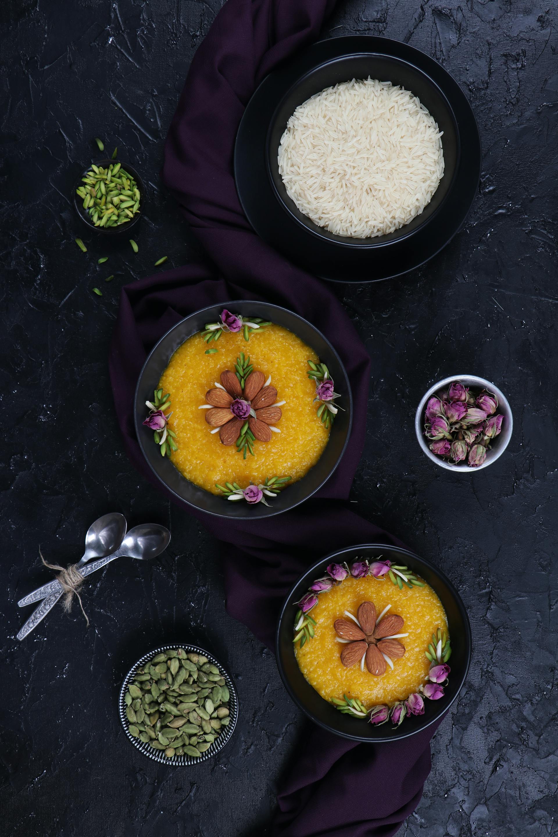 Saffron risotto with Qatari prawns